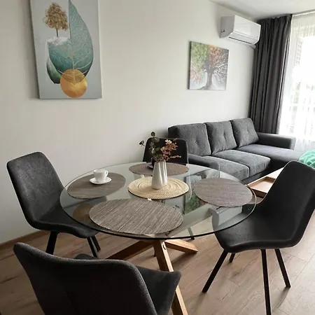 Apartman Valmart Park Rusze